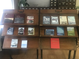 В читальном зале научно-технической библиотеки ИМГиГ ДВО РАН организована выставка краеведческой литературы, поступившей в библиотеку  Института в 2019 году.